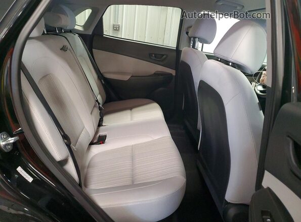 KM8K6CAB2PU997624 2023 HYUNDAI KONA Black Widok wnętrza z tyłu