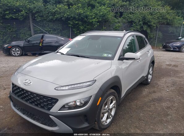 KM8K6CAB7NU829264 2022 HYUNDAI KONA Gray Vista tres cuartos delantera izquierda