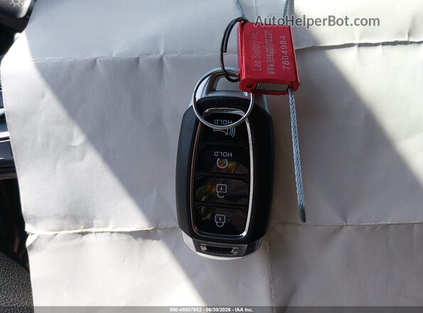 KM8K6CAB9PU061435 2023 HYUNDAI KONA Red Вид панелі приладів