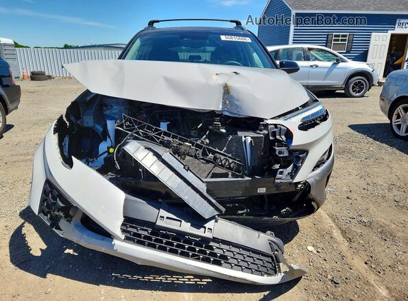 KM8K6CABXPU956254 2023 HYUNDAI KONA Silver Front view