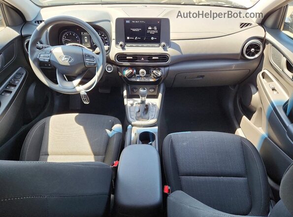 KM8K6CABXPU956254 2023 HYUNDAI KONA Silver Dashboard view