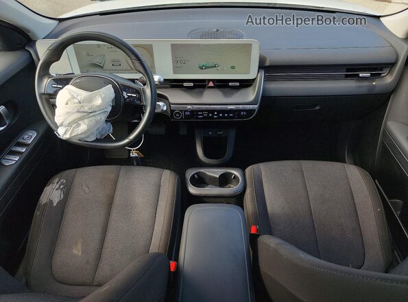 KM8KM4AE8NU080352 2022 HYUNDAI IONIQ White Vista del salpicadero