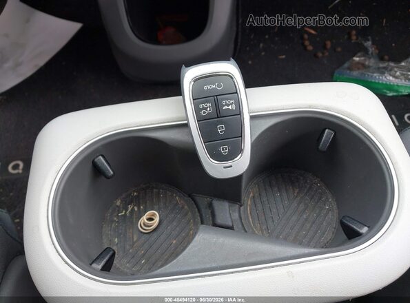 KM8KMDAF8PU167681 2023 HYUNDAI IONIQ 5 White Dashboard view