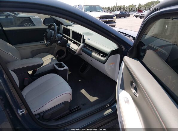 KM8KN4AE2NU050776 2022 HYUNDAI IONIQ 5 Blue Front interior view