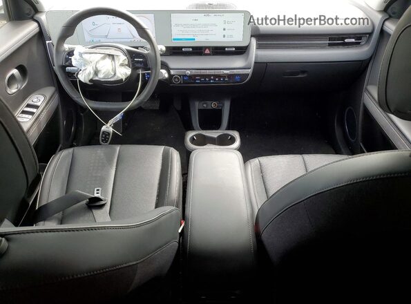 KM8KN4AE2PU166837 2023 HYUNDAI IONIQ Белый Вид панели приборов