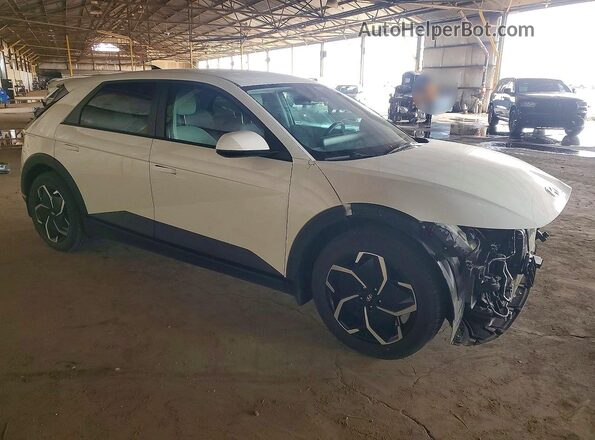 KM8KN4AE8PU166017 2023 HYUNDAI IONIQ White Передня права чверть