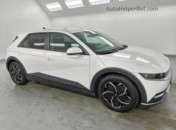 KM8KNDAF0PU230978 2023 HYUNDAI IONIQ Белый Передняя правая четверть