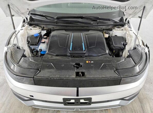 KM8KNDAF0PU230978 2023 HYUNDAI IONIQ Белый Вид подкапотного пространства