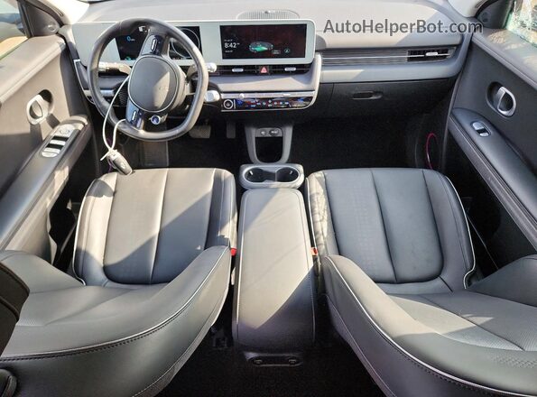 KM8KNDAF2PU141431 2023 HYUNDAI IONIQ Gray Dashboard view