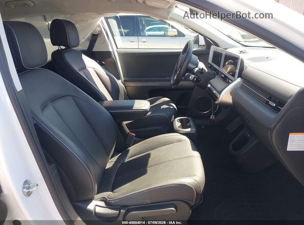 KM8KNDAF3PU206528 2023 HYUNDAI IONIQ 5 White Widok wnętrza z przodu