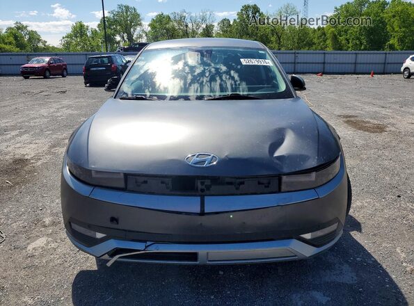 KM8KNDAF6PU181723 2023 HYUNDAI IONIQ Gray Widok z przodu