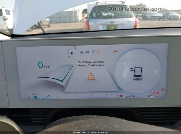 KM8KNDAF7PU208329 2023 HYUNDAI IONIQ 5 White Vista de los asientos traseros