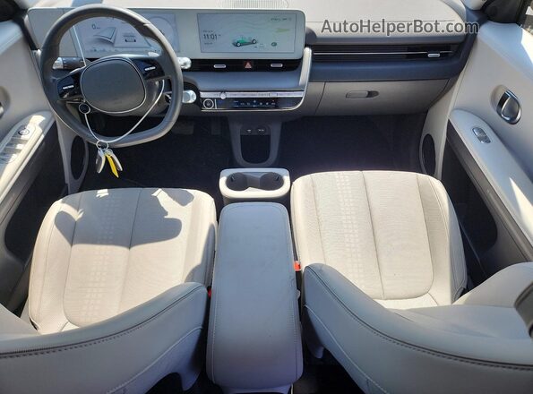 KM8KNDAF9PU207859 2023 HYUNDAI IONIQ Черный Вид панели приборов
