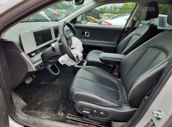 KM8KNDAFXPU154069 2023 HYUNDAI IONIQ Gray Vista interior delantera