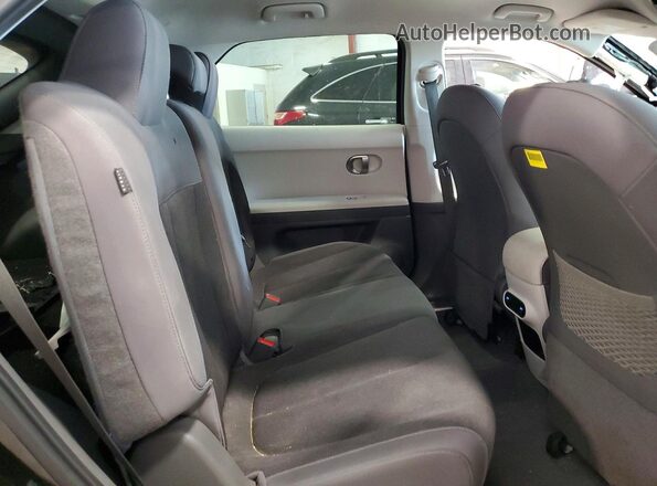 KM8KNDDF1RU247271 2024 HYUNDAI IONIQ Black უკანა სალონის ხედი