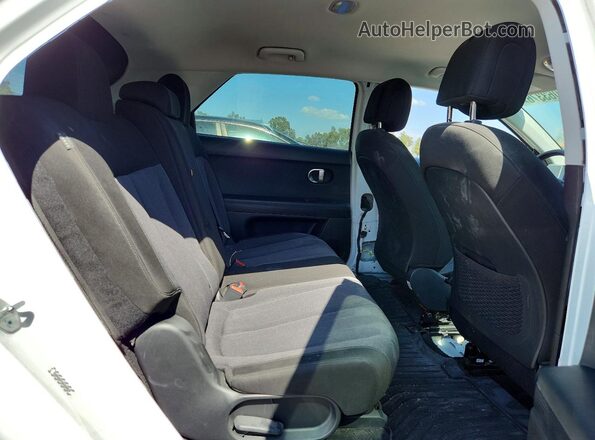 KM8KNDDF3RU328529 2024 HYUNDAI IONIQ White Вид задньої частини салону