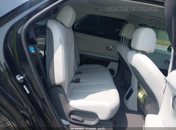 KM8KR4DEXRU270690 2024 HYUNDAI IONIQ 5 Black VIN sticker view