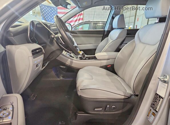 KM8R2DGE2RU726230 2024 HYUNDAI PALISADE Серебряный Вид салона спереди
