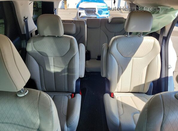 KM8R4DHE3LU052833 2020 HYUNDAI PALISADE White უკანა სავარძლების ხედი