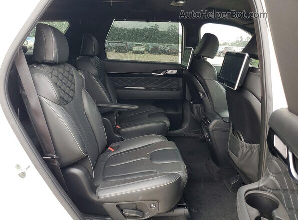 KM8R7DHE2MU325012 2021 HYUNDAI PALISADE White Вид задньої частини салону