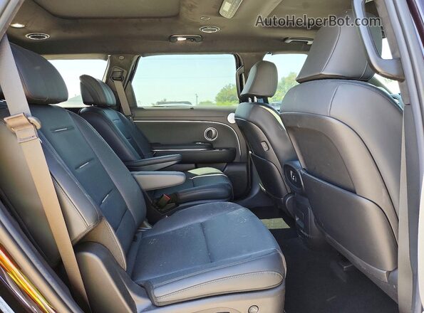 KM8RM5S2XTU053109 2026 HYUNDAI PALISADE Maroon Widok wnętrza z tyłu