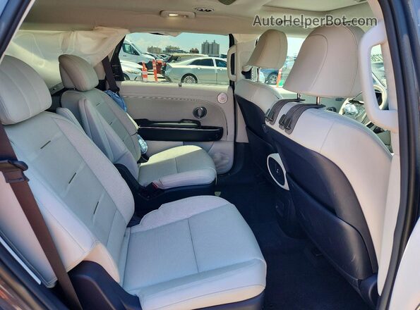 KM8RMES22TU065481 2026 HYUNDAI PALISADE Угольный Вид задней части салона