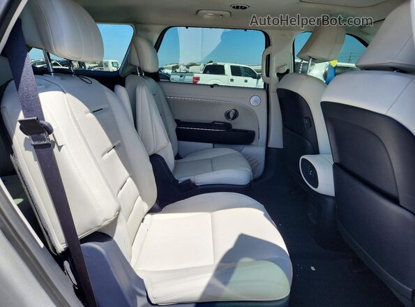KM8RMESA9TU032761 2026 HYUNDAI PALISADE Silver უკანა სალონის ხედი