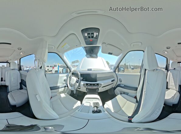 KM8RMESA9TU032761 2026 HYUNDAI PALISADE Silver სალონის 360-გრადუსიანი ხედი