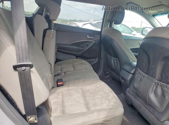 KM8SM4HF2GU151739 2016 HYUNDAI SANTA Silver Vista interior trasera