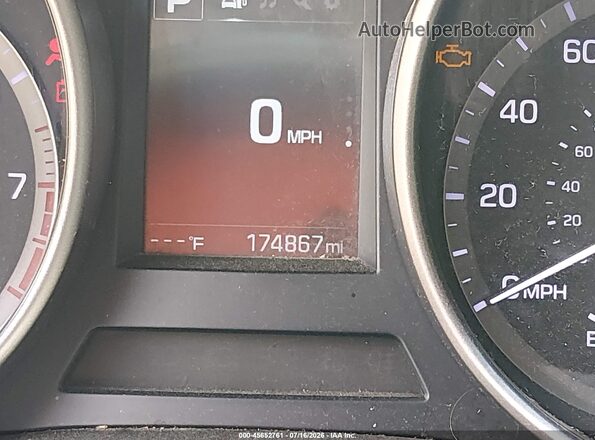 KM8SM4HF2HU186749 2017 HYUNDAI SANTA FE Silver 