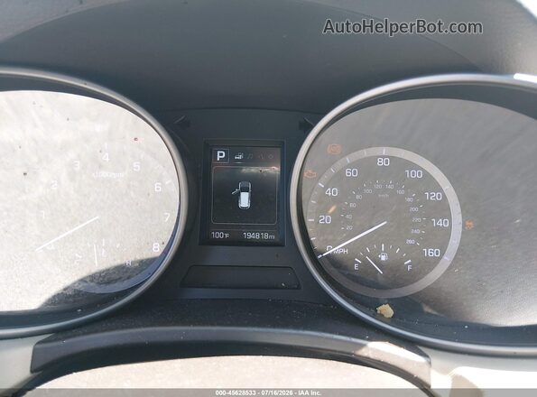 KM8SM4HF6HU238755 2017 HYUNDAI SANTA FE Red Widok tylnych siedzeń