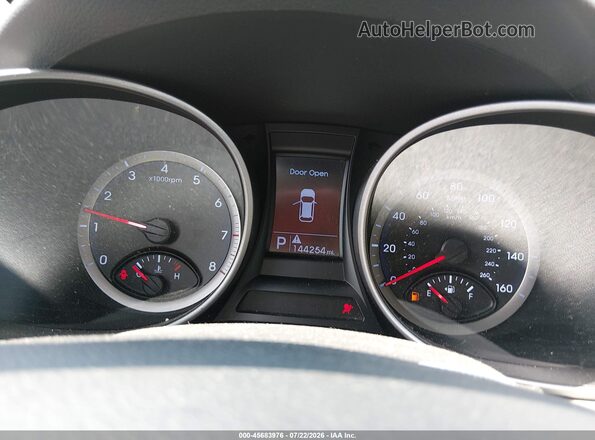 KM8SMDHF9GU144030 2016 HYUNDAI SANTA FE Серебряный Вид задних сидений