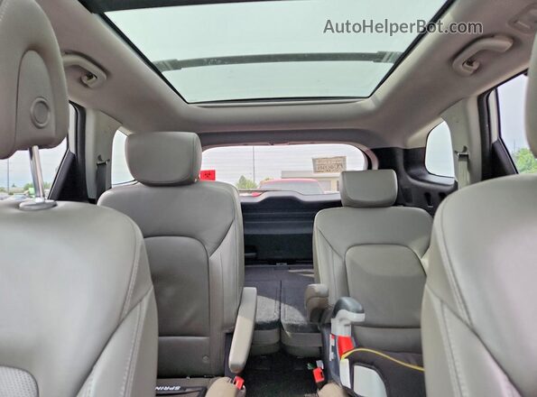 KM8SRDHF0HU216624 2017 HYUNDAI SANTA Серебряный Вид задних сидений
