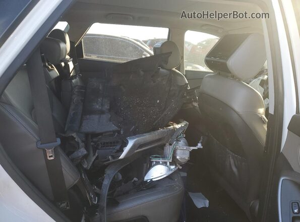 KM8SRDHF7GU142763 2016 HYUNDAI SANTA White Սալոնի հետևի տեսք