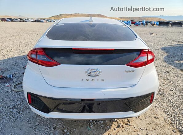 KMHC05LC0KU142467 2019 HYUNDAI IONIQ White Вид ззаду