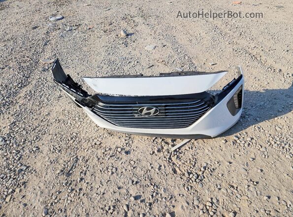 KMHC05LC0KU142467 2019 HYUNDAI IONIQ White Вид підкапотного простору