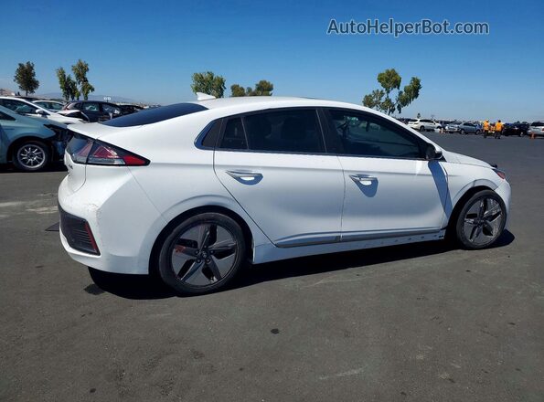 KMHC05LC3MU255283 2021 HYUNDAI IONIQ Белый Задняя правая четверть