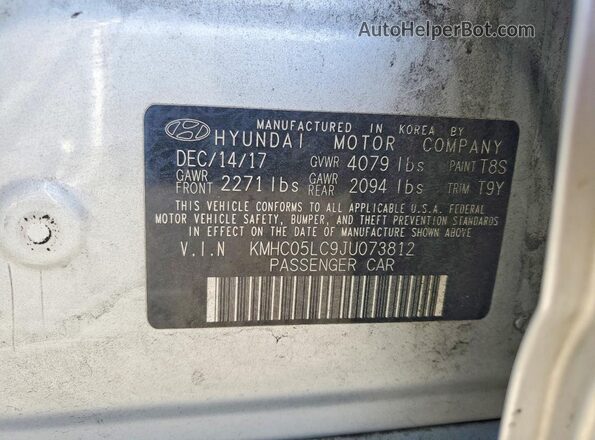 KMHC05LC9JU073812 2018 HYUNDAI IONIQ Silver Engine compartment view
