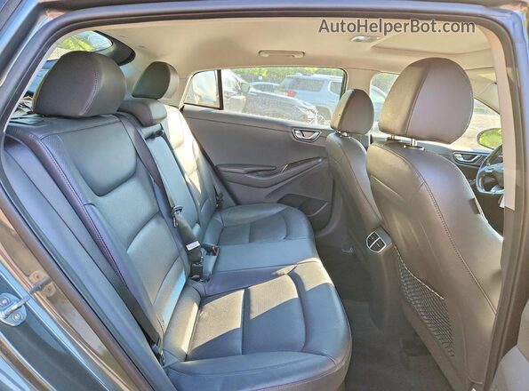 KMHC05LC9LU235764 2020 HYUNDAI IONIQ Gray უკანა სავარძლების ხედი