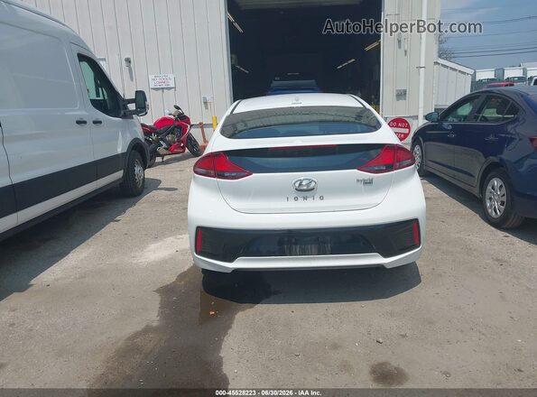 KMHC65LC0KU156447 2019 HYUNDAI IONIQ HYBRID White 