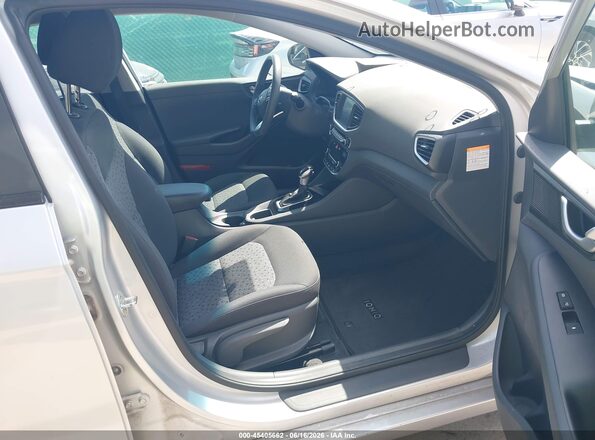 KMHC65LC0KU159154 2019 HYUNDAI IONIQ HYBRID Silver წინა სალონის ხედი