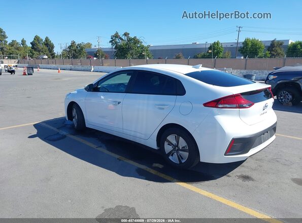 KMHC65LC0NU285731 2022 HYUNDAI IONIQ HYBRID White Tył lewy