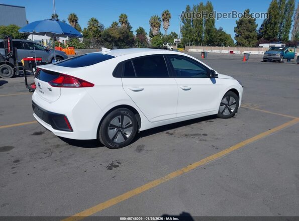 KMHC65LC0NU285731 2022 HYUNDAI IONIQ HYBRID White Tył prawy