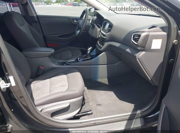 KMHC65LC1HU027688 2017 HYUNDAI IONIQ HYBRID Black Widok wnętrza z przodu