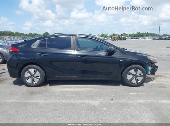 KMHC65LC1HU027688 2017 HYUNDAI IONIQ HYBRID Black Widok wnętrza z tyłu