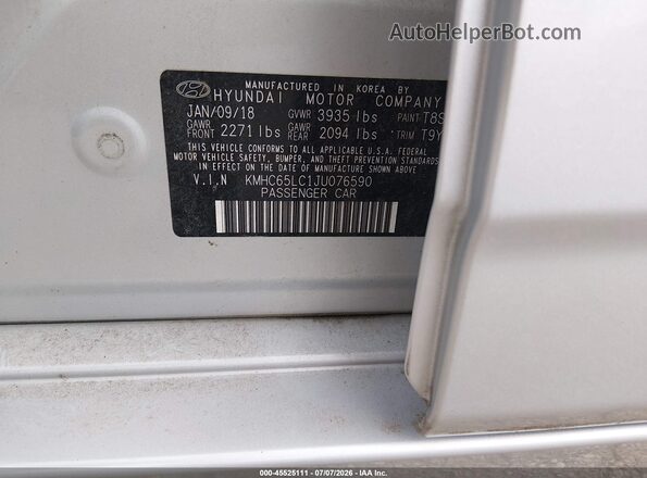 KMHC65LC1JU076590 2018 HYUNDAI IONIQ HYBRID Silver Engine compartment view