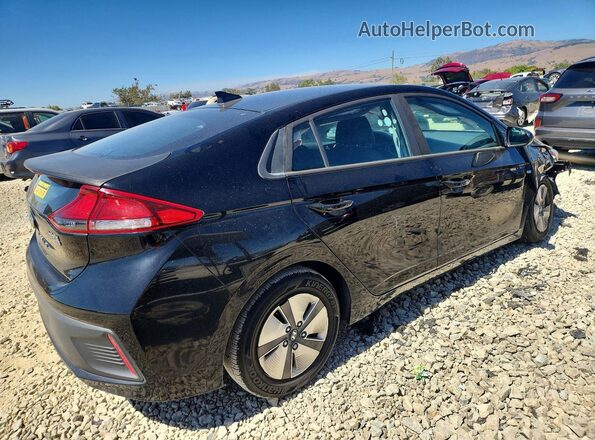 KMHC65LC1JU097715 2018 HYUNDAI IONIQ Black უკანა მარჯვენა