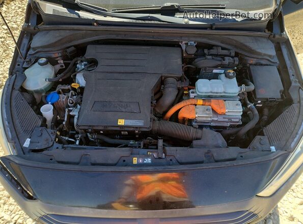 KMHC65LC1JU097715 2018 HYUNDAI IONIQ Black უკანა სალონის ხედი