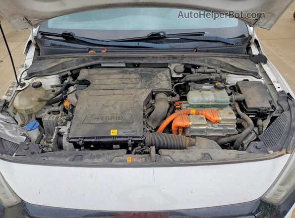 KMHC65LC2JU091647 2018 HYUNDAI IONIQ White Սալոնի հետևի տեսք