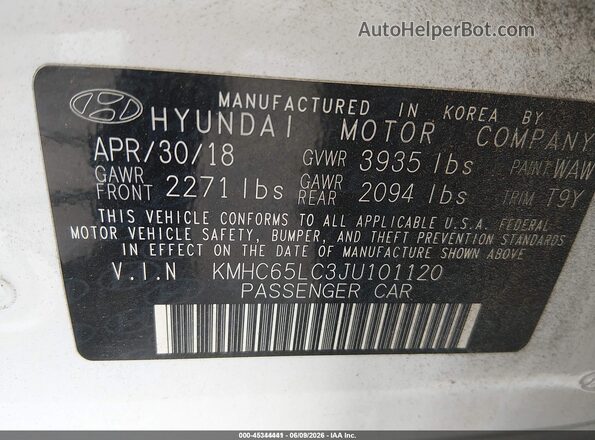 KMHC65LC3JU101120 2018 HYUNDAI IONIQ HYBRID White Widok komory silnika